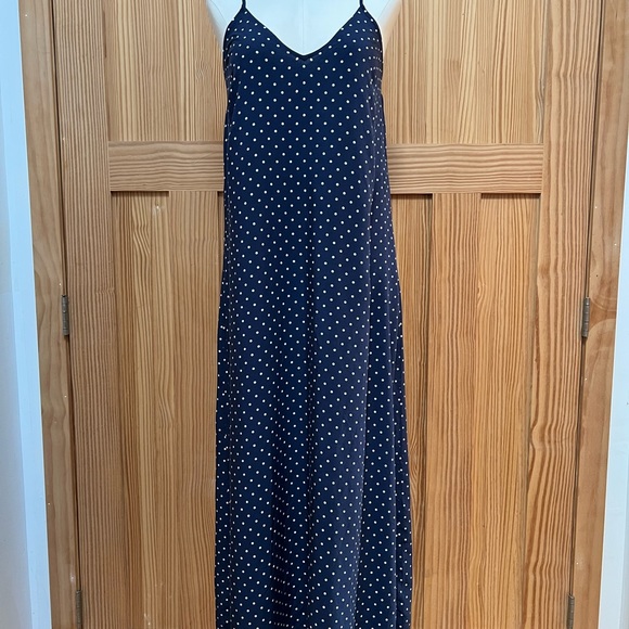 2 old navy maxi slip dress sundresses.Size medium. Two for the price of one. - Picture 5 of 8